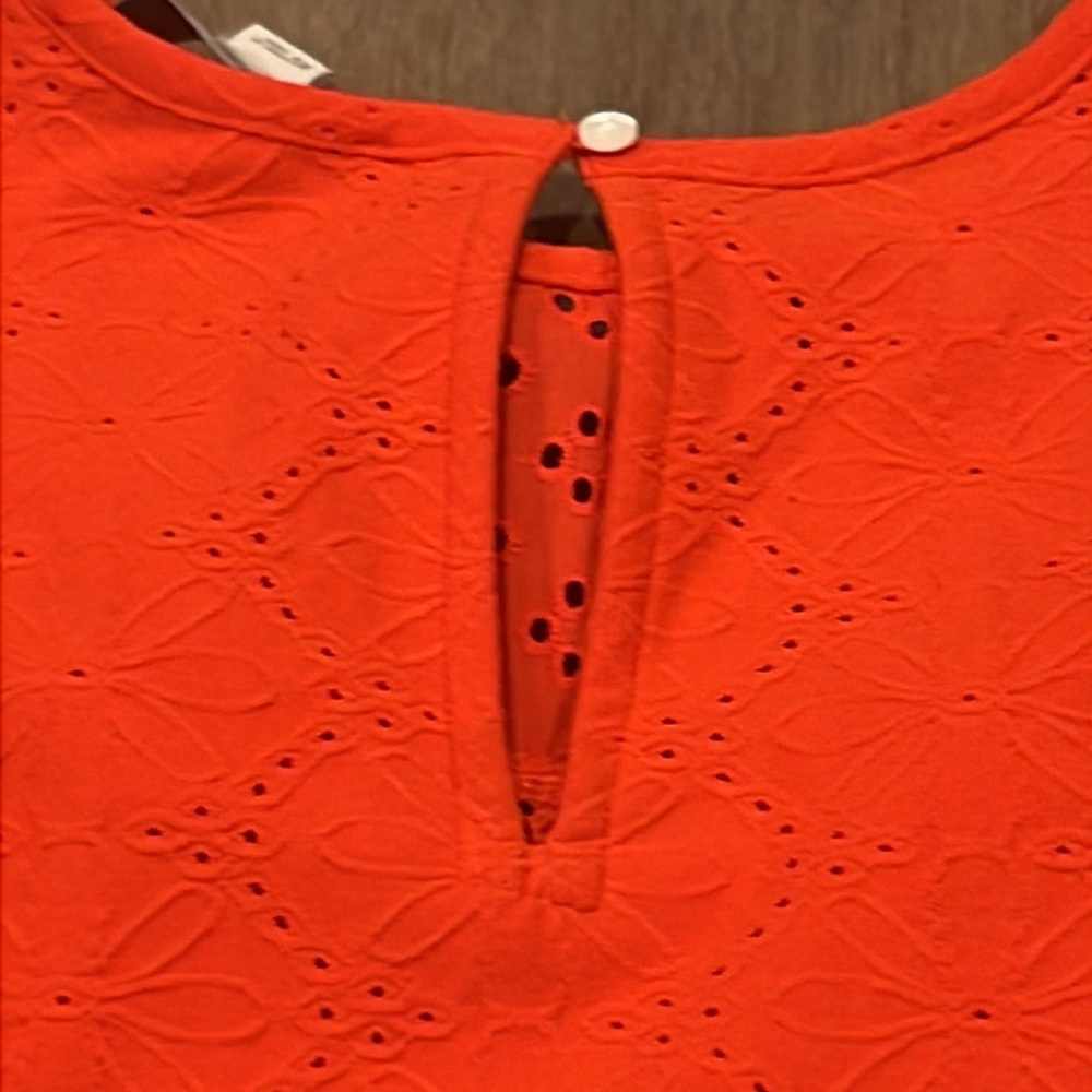 NWT LOFT Eyelet Flutter Sleeve Top Red Size XS Feminine - Picture 13 of 14